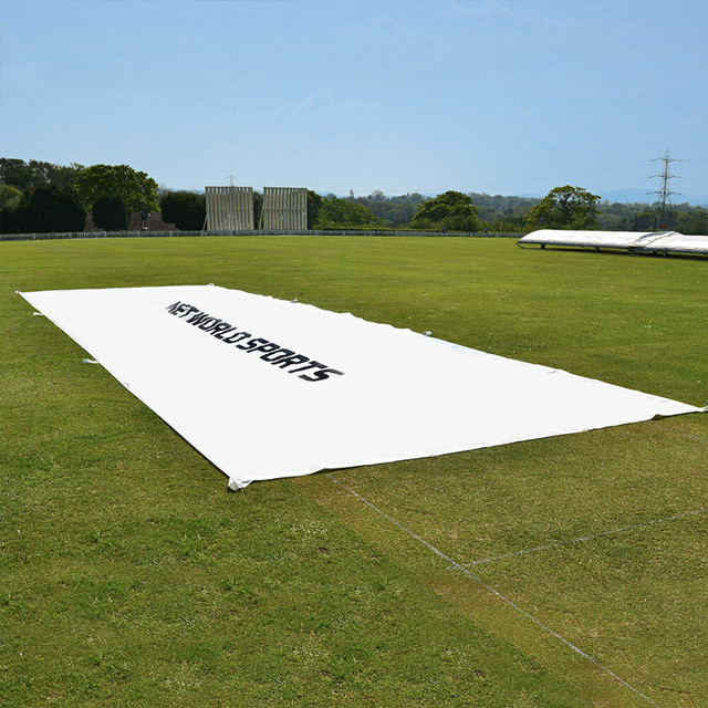 Bâches et couvertures pour terrains de baseball et de softball