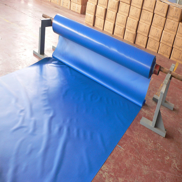 Bâche résistante en tissu polyester enduit de vinyle PVC